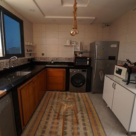 Bed and Breakfast Waves Hunter Surf House Agadir Esterno foto