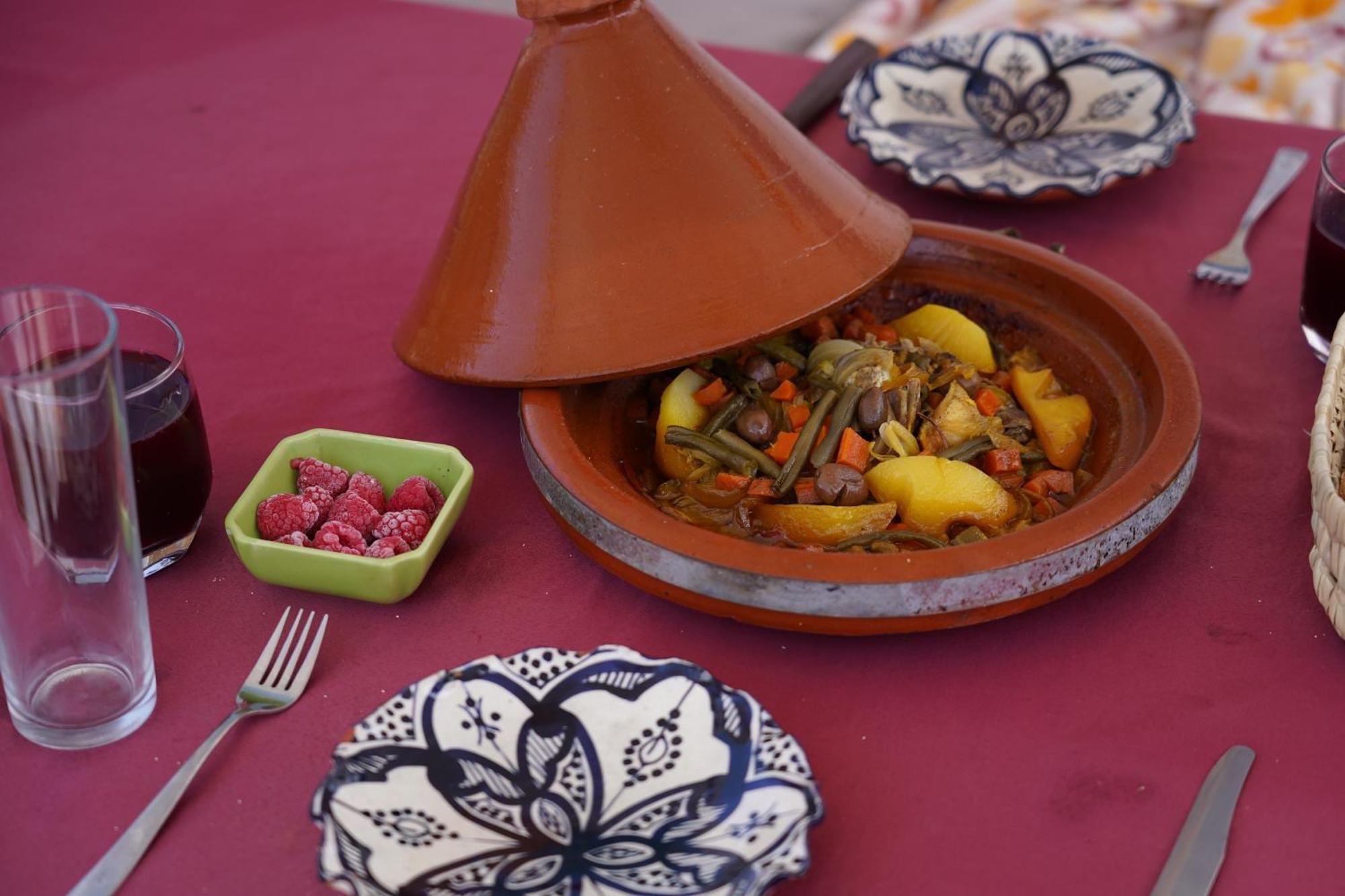 Bed and Breakfast Waves Hunter Surf House Agadir Esterno foto