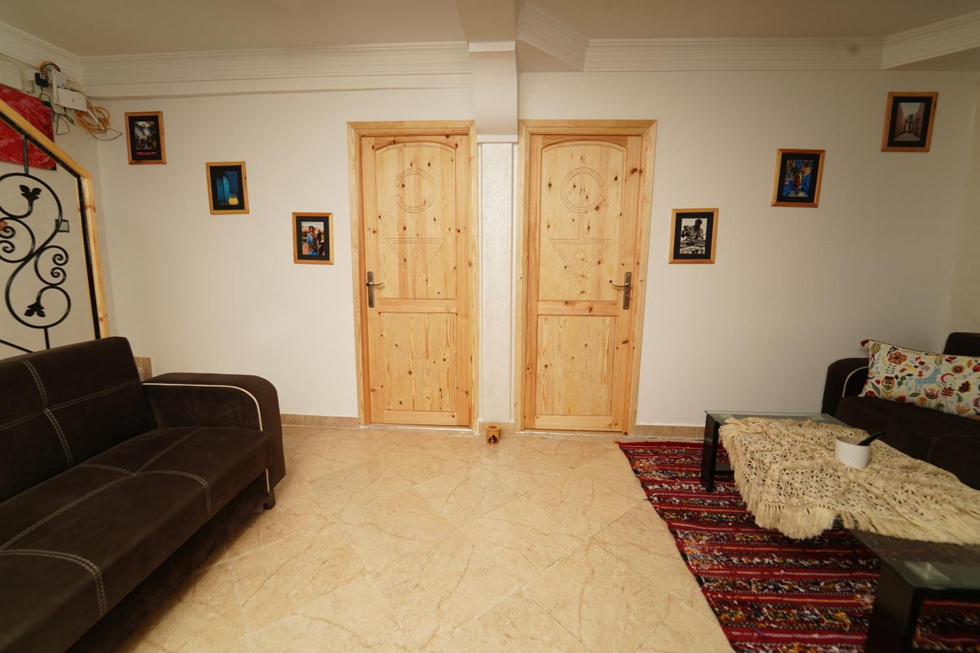 Bed and Breakfast Waves Hunter Surf House Agadir Esterno foto