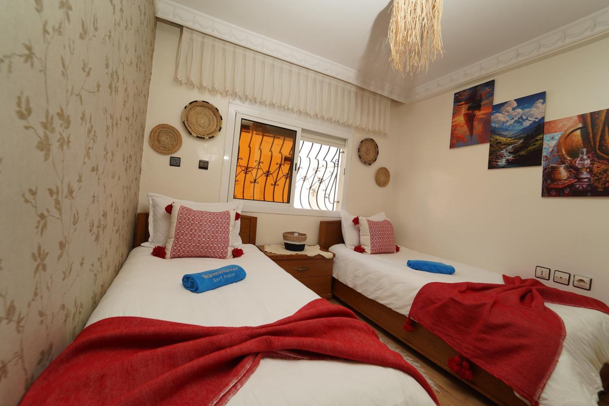 Bed and Breakfast Waves Hunter Surf House Agadir Esterno foto