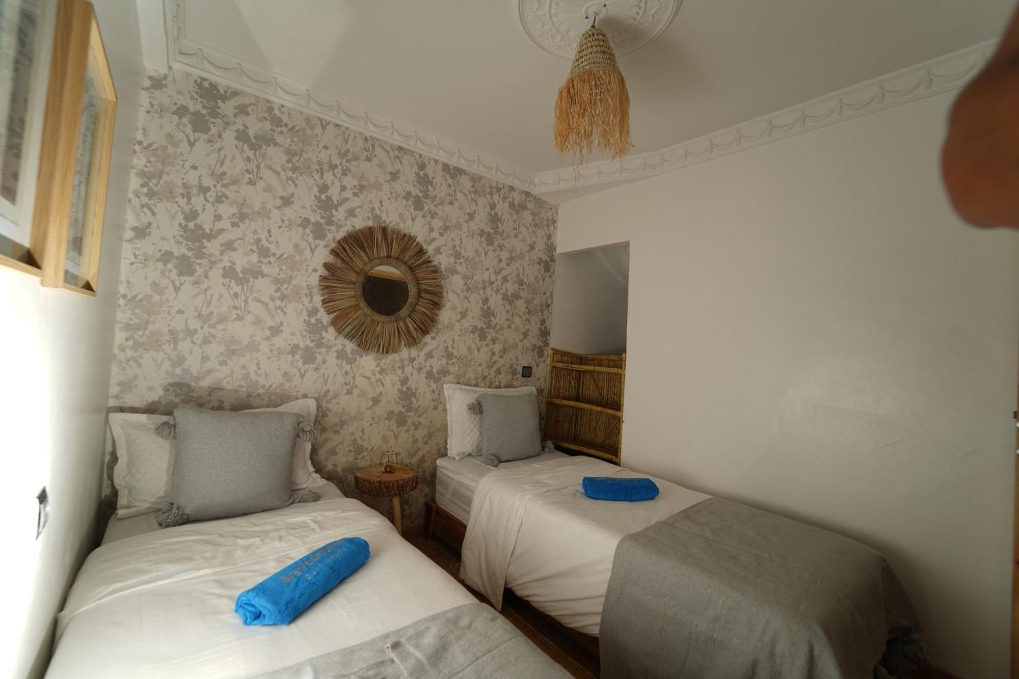 Bed and Breakfast Waves Hunter Surf House Agadir Esterno foto